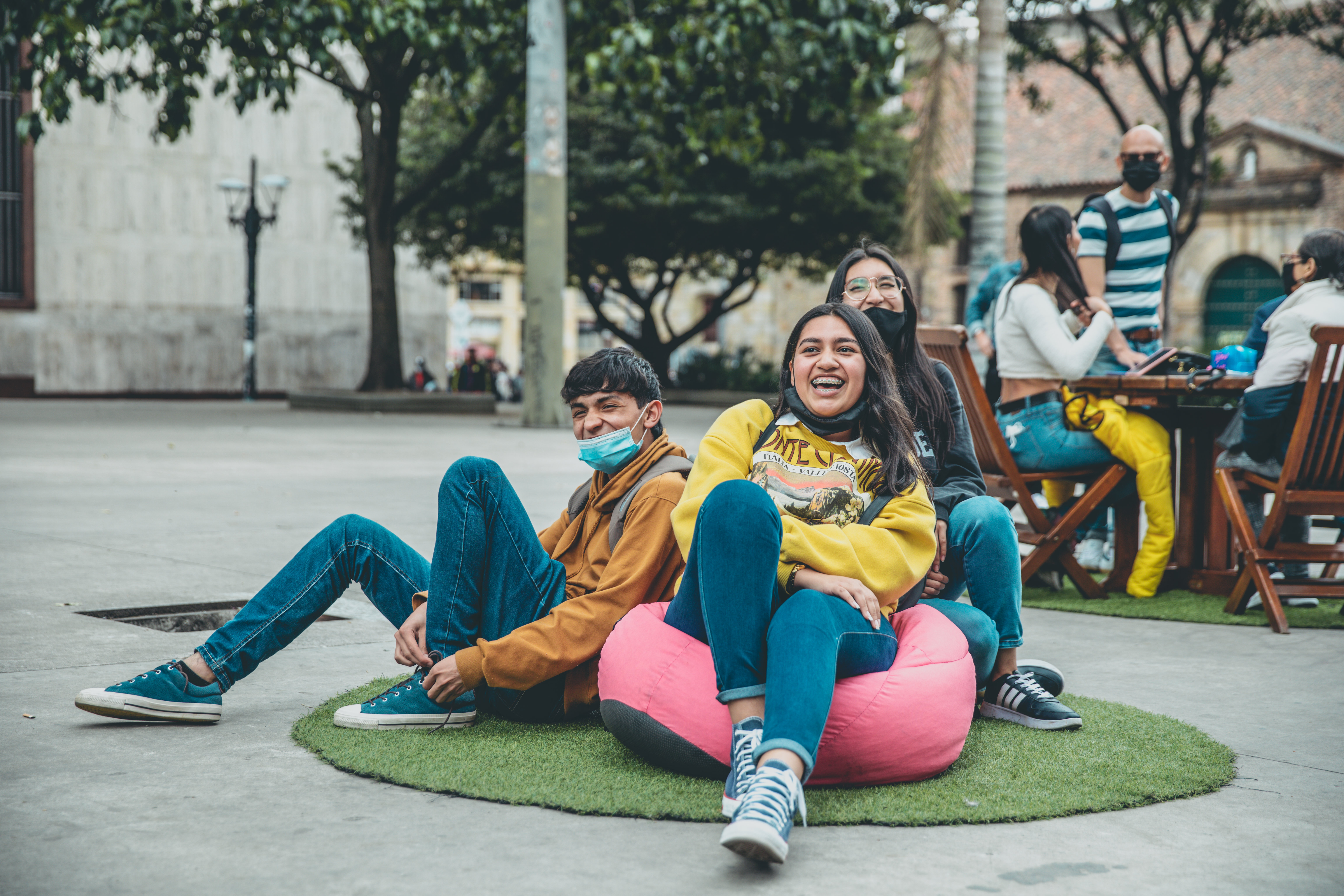 Fugate al Barrio - jóvenes en actividad 