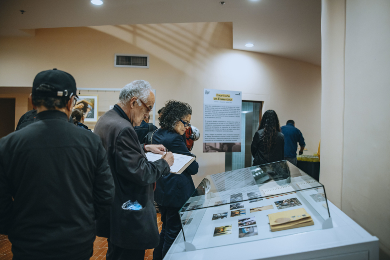 Personas en exhibición de la FUGA