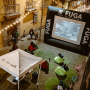 Proyección de cine en la Calle 10 frente a la FUGA