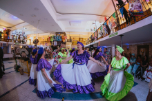 Experiencias gastronómicas, proyecciones, verbenas y conciertos gratuitos en el centro de Bogotá